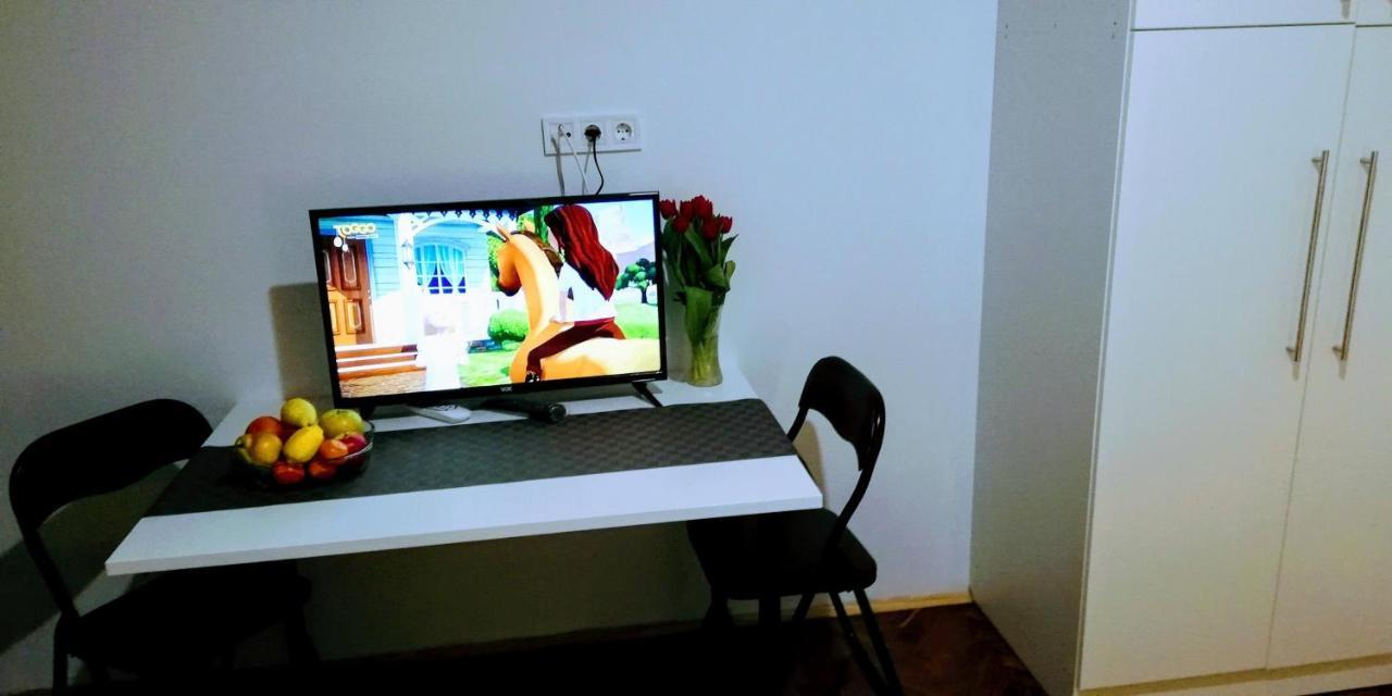 Zpula Center Apartments And Rooms Ngoại thất bức ảnh