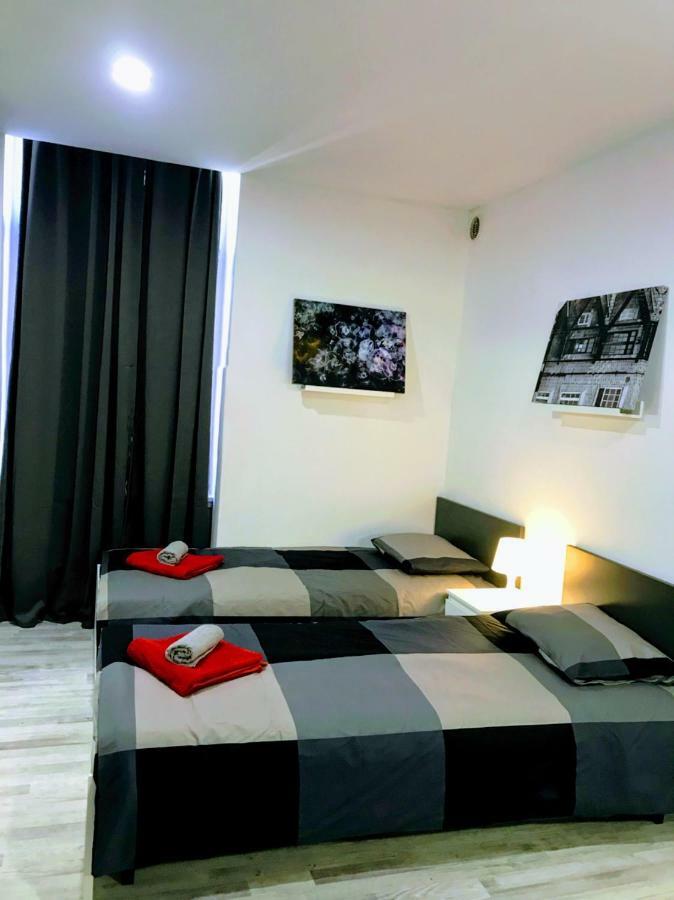 Zpula Center Apartments And Rooms Ngoại thất bức ảnh