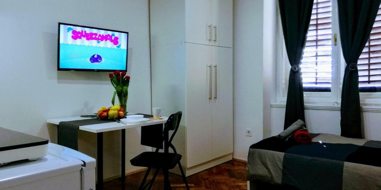 Zpula Center Apartments And Rooms Ngoại thất bức ảnh